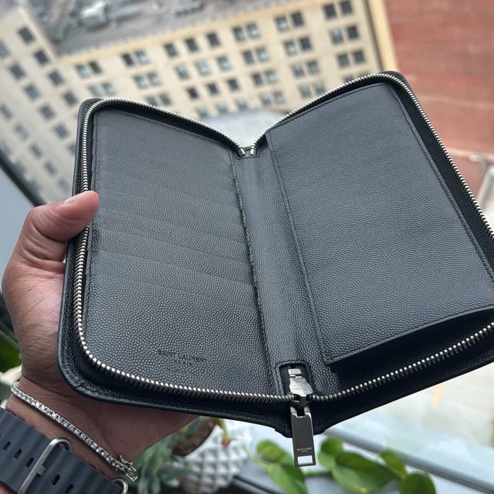 Saint Laurent Black Leather Organizer Wallet - Picture 3 of 3